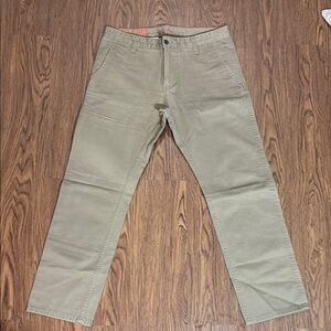 DOCKERS MENS ALPHA SLIM TAN/OLIVE KHAKI MENS SZ. 33x30